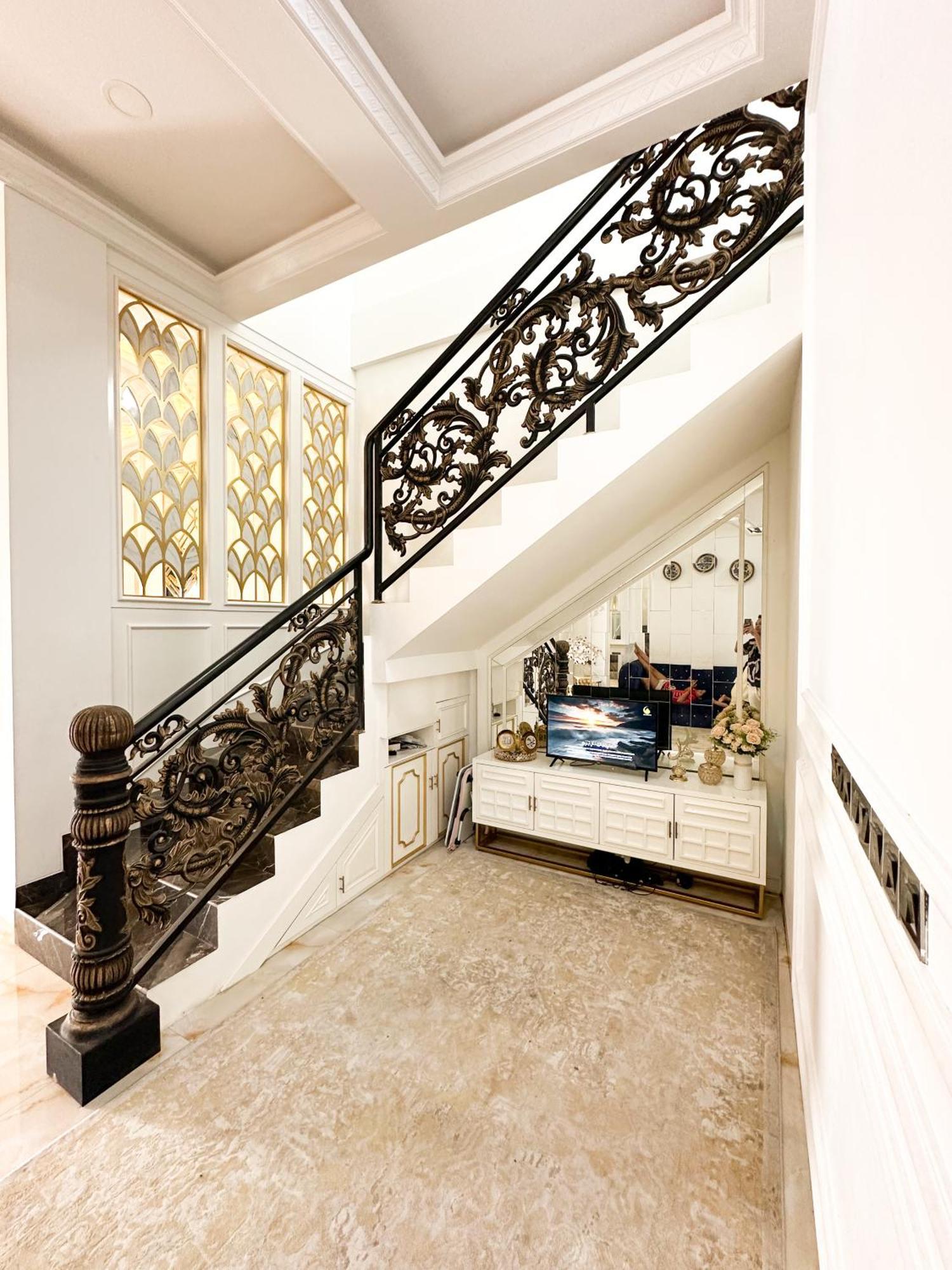 Villa Rumah Putih Jogja ジョグジャカルタ エクステリア 写真
